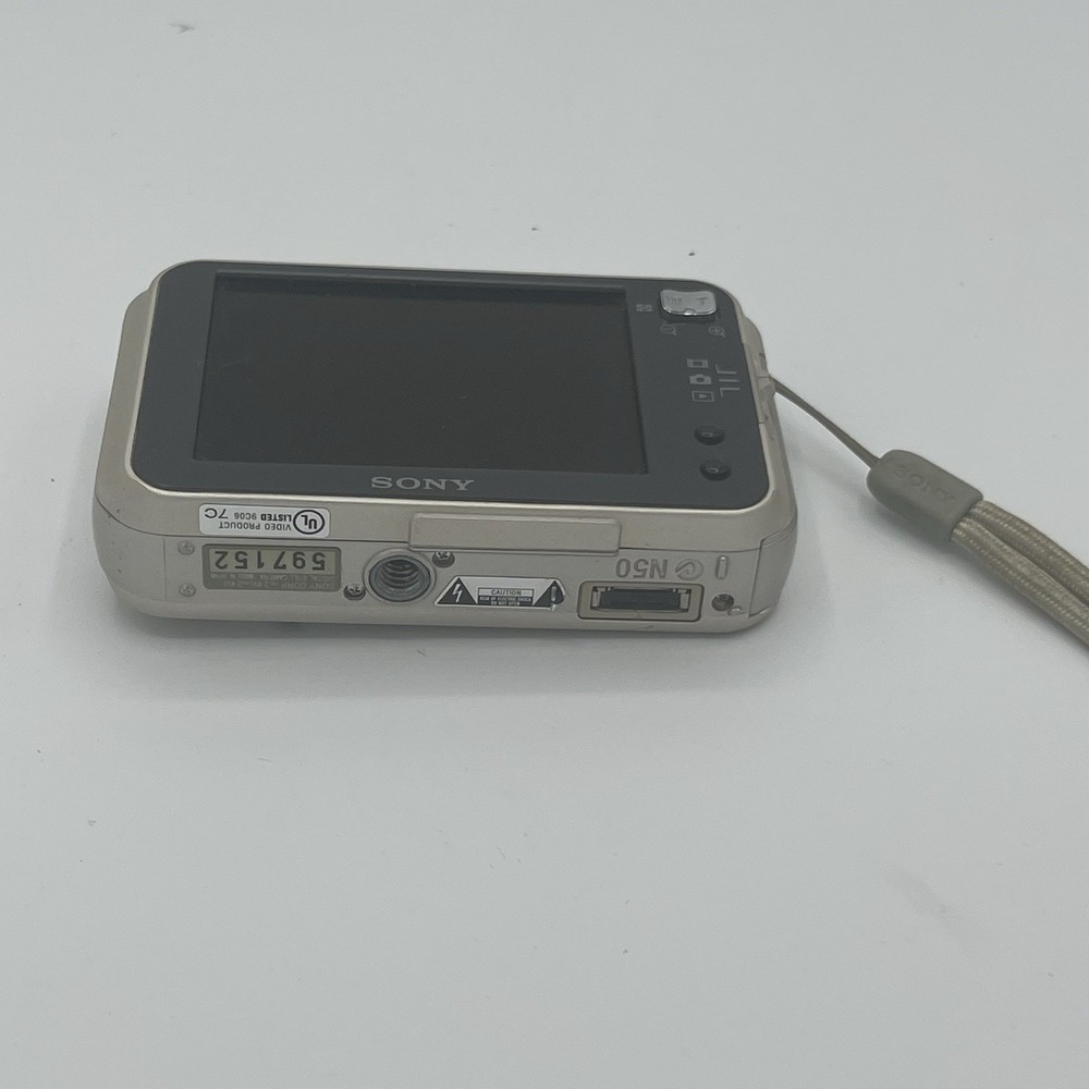 Sony Cyber-shot DSC-N2 10.1MP 3x Optical Zoom CCD Digital Camera - PARTS ONLY - Picture 5 of 9